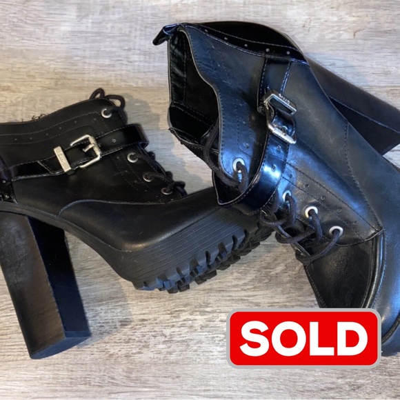 Circus by Sam Edelman Shoes - Circus By Sam Edelman Women's Faux Leather Booties Size 6.5 Lace Up Side Zip (L)